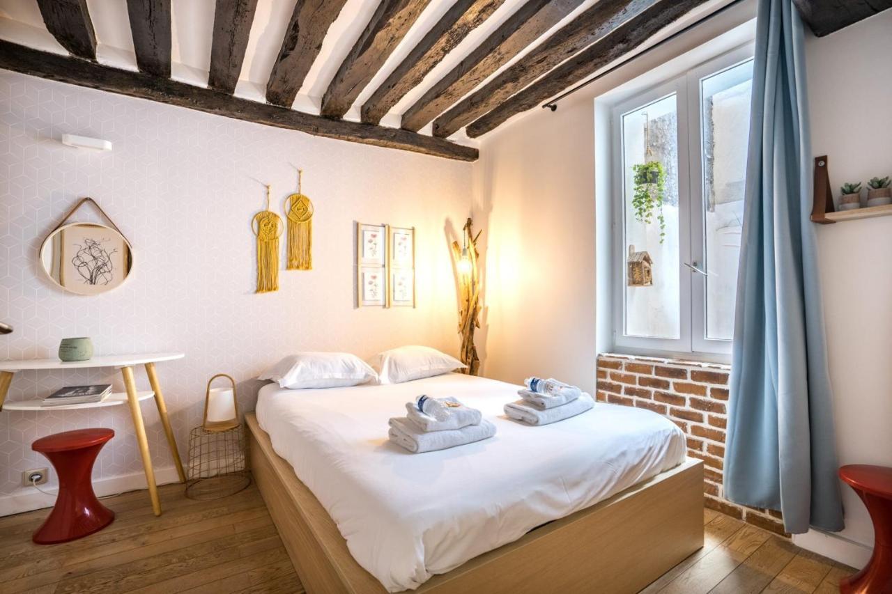 Chic Avec Patio - 2br 6p - Le Marais Parijs